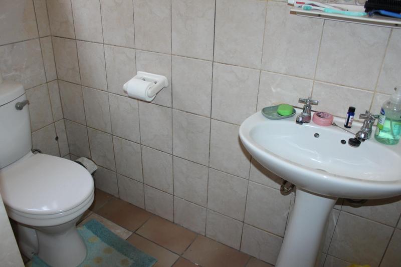 5 Bedroom Property for Sale in Churchill Estate Western Cape